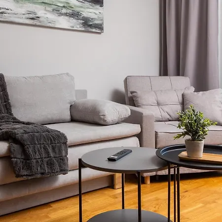 Apartment A&n - Partial Sea View And Free Parking *